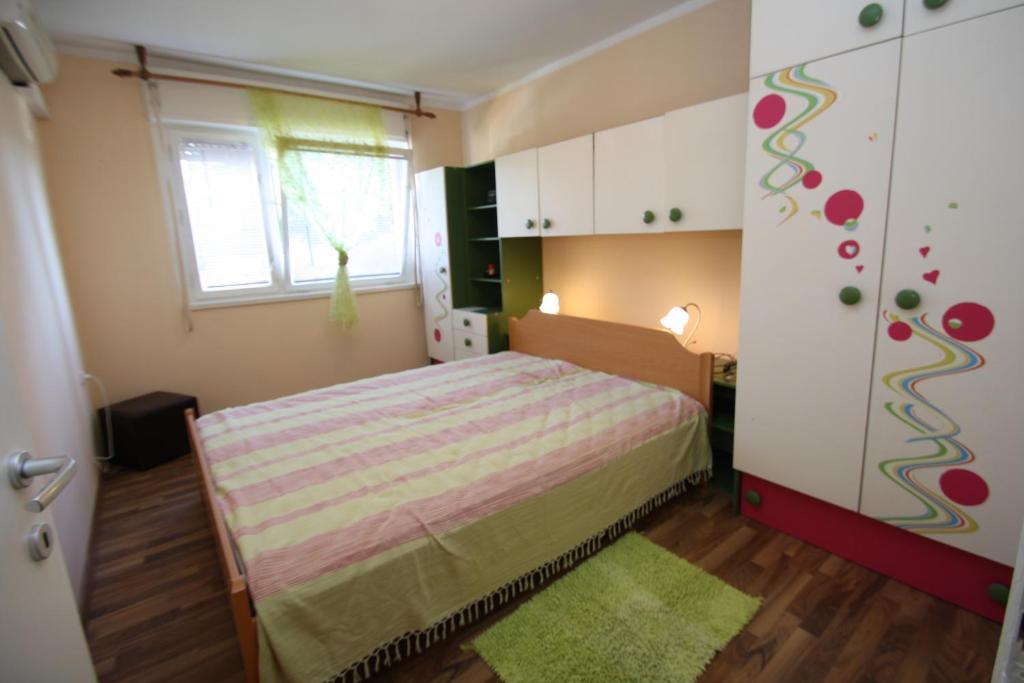 Apartments Tena With Private Parking Pula Zimmer foto