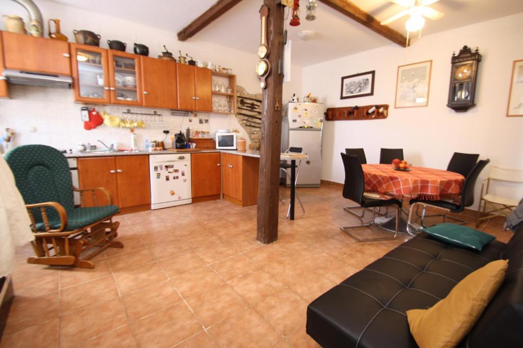 Apartments Tena With Private Parking Pula Zimmer foto